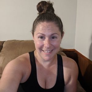 Meet your Posher, Alissa